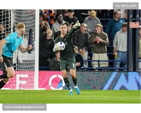 威尔希尔执掌卢顿首战告负 遭遇开门黑挑战更大 威尔希尔执掌卢顿首战告负 遭遇开门黑挑战更大