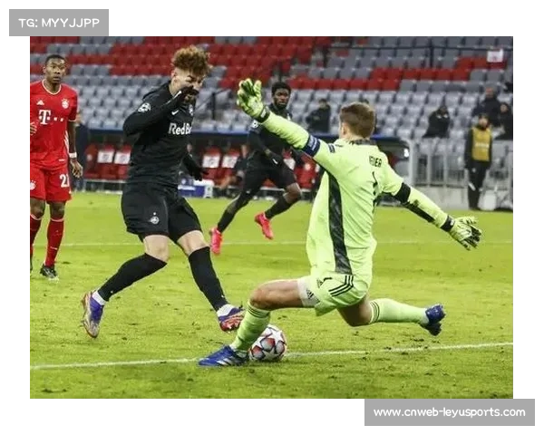 老将诺伊尔的欧冠之夜：8次扑救守护拜仁连胜